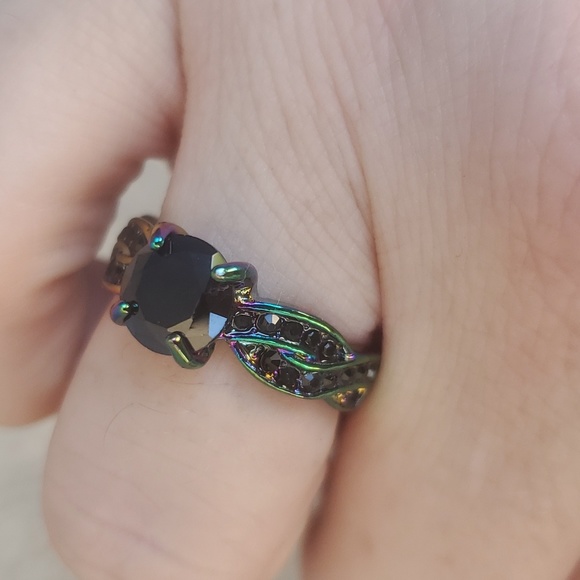 New Black Sapphire Rainbow Hematite Ring. - Picture 3 of 7